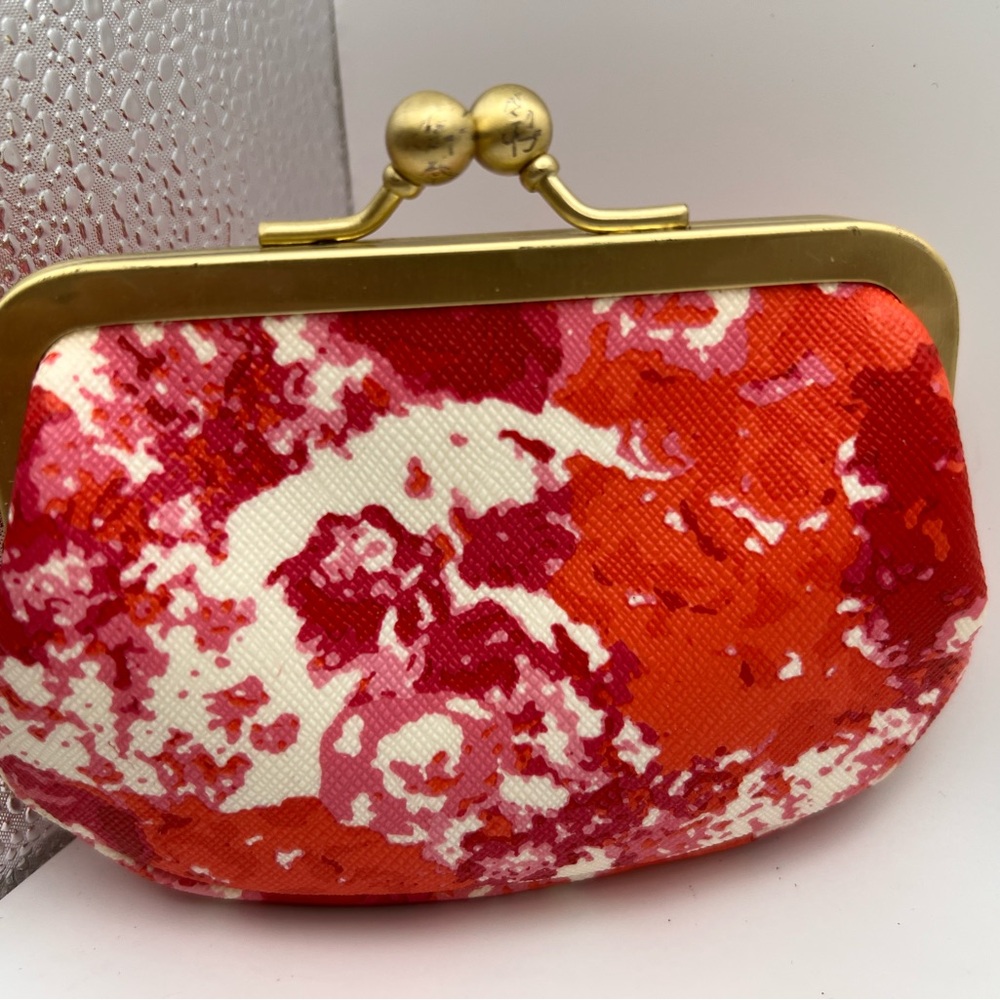 Coach Peyton Kiss Lock Coin Case EUC - Picture 2 of 3